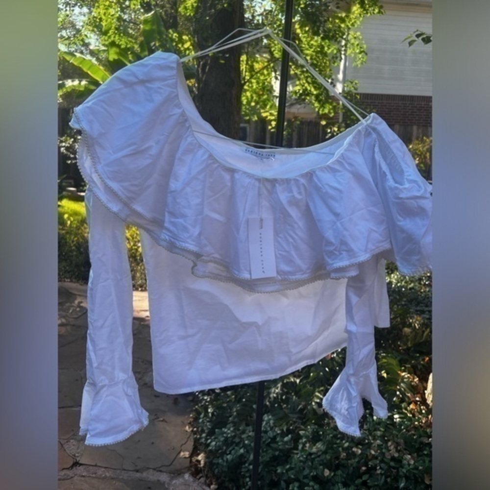 New ENDLESS ROSE White Ruffled Pearl Off Shoulder Top Revolve Medium